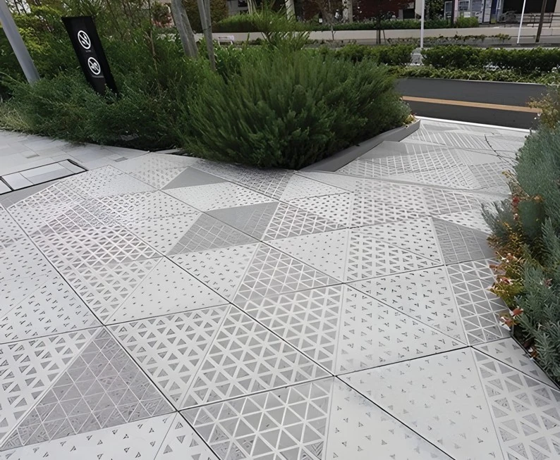 Sidewalks & Squares