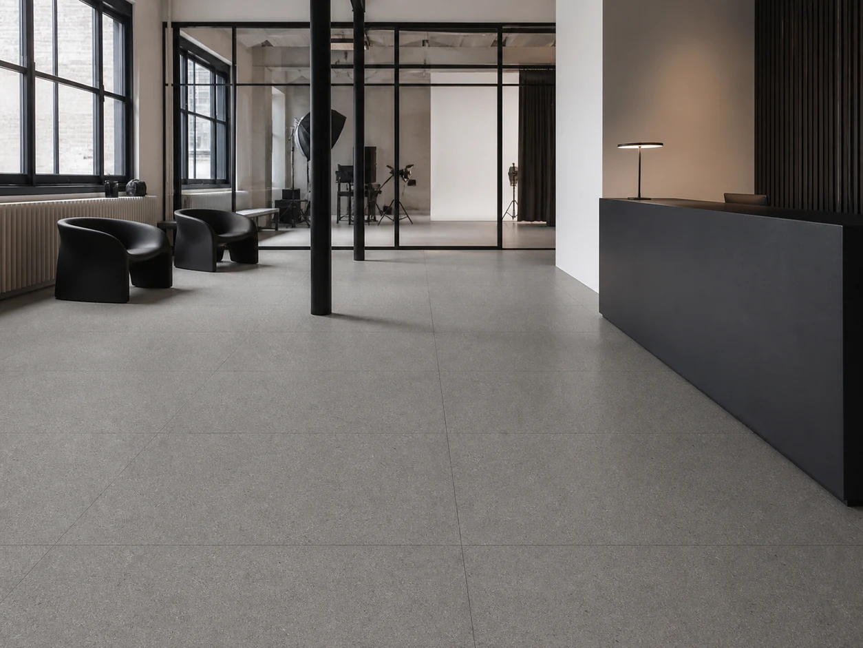 Stonetech – Stonegrey porcelain tile in fashion photography studio reception