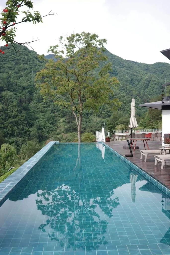 Swimming Pool Tiles — 01 project reference